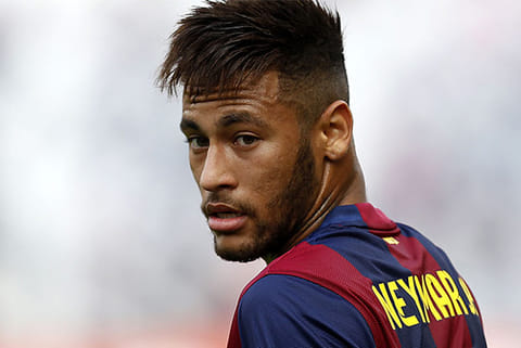 Neymar says father was against move to PSG