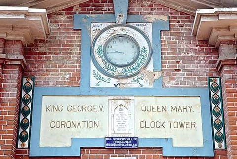 The clock tower in Vellore stopped functioning in 2007