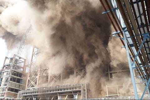 Smoke emanating from NTPC's Unchahar plant (Image: Twitter)