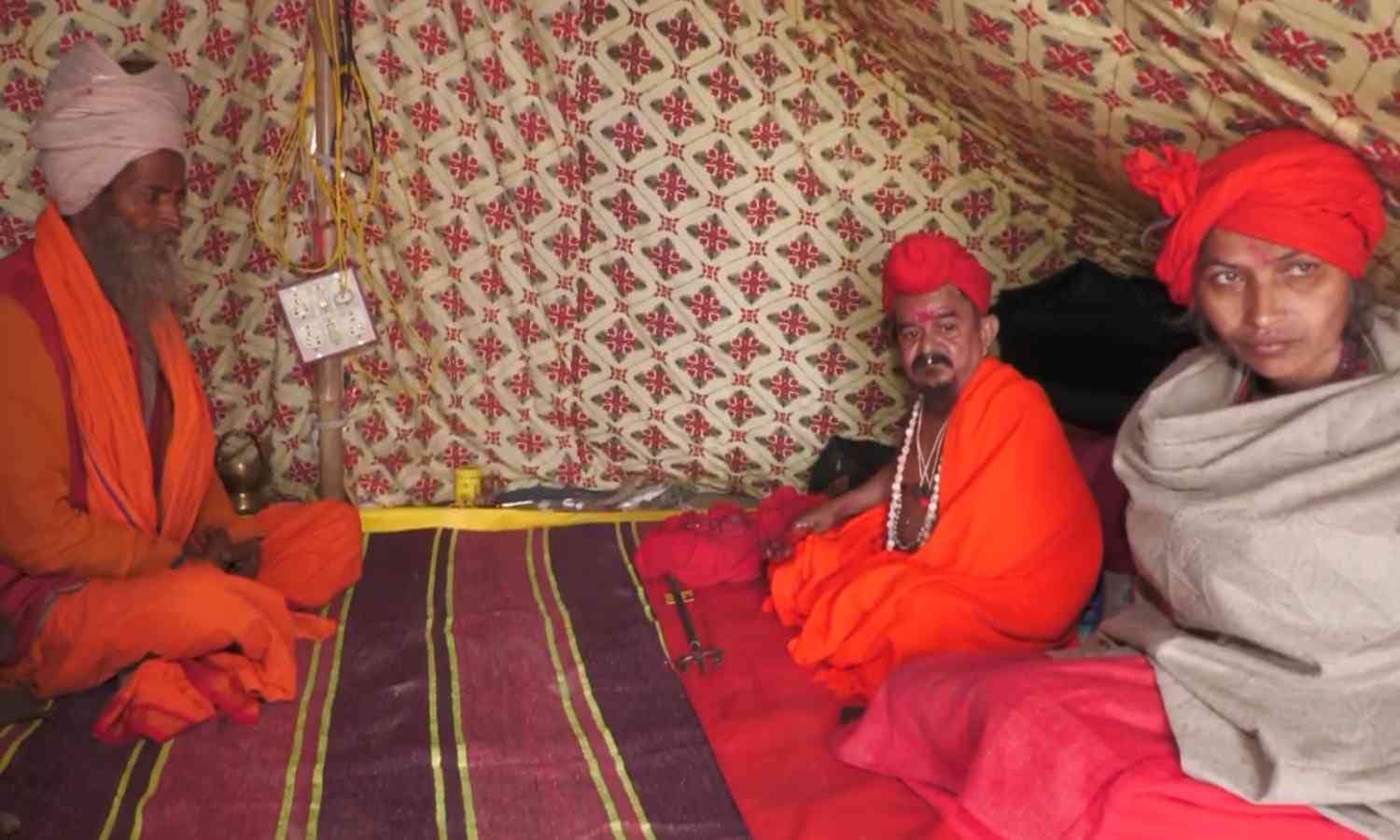 Prayagraj: Chhotu Baba who hasn't bathed for 32 years becomes centre of ...
