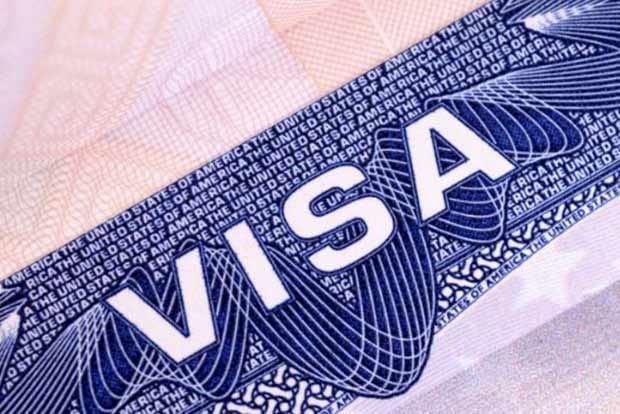 H-1B वीजा नियमों पर अमेरिकी अदालत का ट्रंप प्रशासन को बड़ा झटका, भारतीय पेशेवरों को मिली राहत