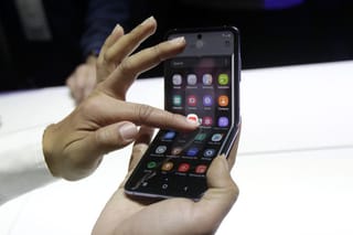 Flip phones face decline: Will Samsung and Apple’s foldables change the game for good?