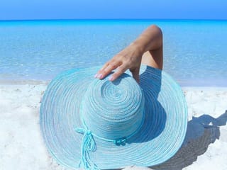 Keep cool on your summer travels, with gadgets like portable AC's, neckbands and more. 