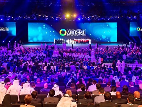 ADSW brings together a unique mixture of policy makers, industry specialists, technology pioneers and the next generation of sustainability leaders