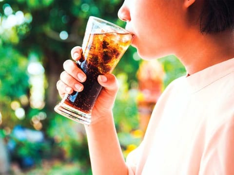 From January 1, 2026, sweetened drinks sold in the UAE must carry an approved sugar conformity certificate or be taxed at the highest excise rate under the new tiered sugar tax system.