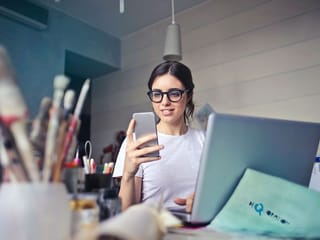 Doomscrolling as a job? Earn while scrolling social media all day