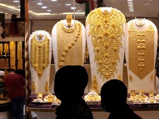 Dubai gold price drops Dh10 per gram, but seen rising