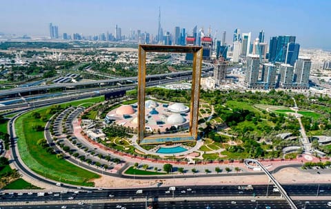In 2025 alone, nearly 250,000 new companies were established. SMEs owned by UAE nationals grew by 63% over the past five years.