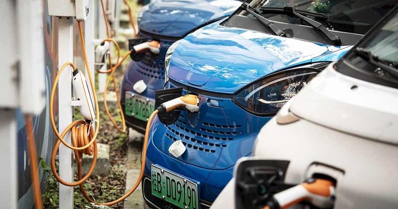 Oman to establish $250 million EV wiring and battery cell project in Duqm