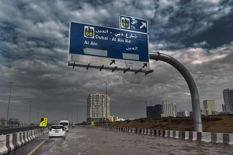 According to the latest forecasts from the NCM, the UAEis entering a spell of unstable weather beginning Friday and lasting through December 19. 