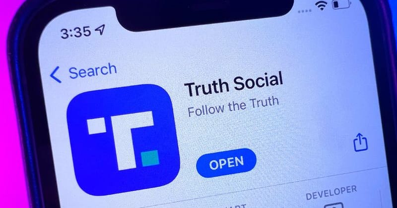 Trump Media & Technology Group Posts $400 Million Quarterly Loss Amid Crypto Volatility