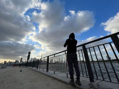 The UAE  is currently being affected by an extension of a weak surface low-pressure system from the east and a high-pressure system from the west, accompanied by a weak upper-air low-pressure system.