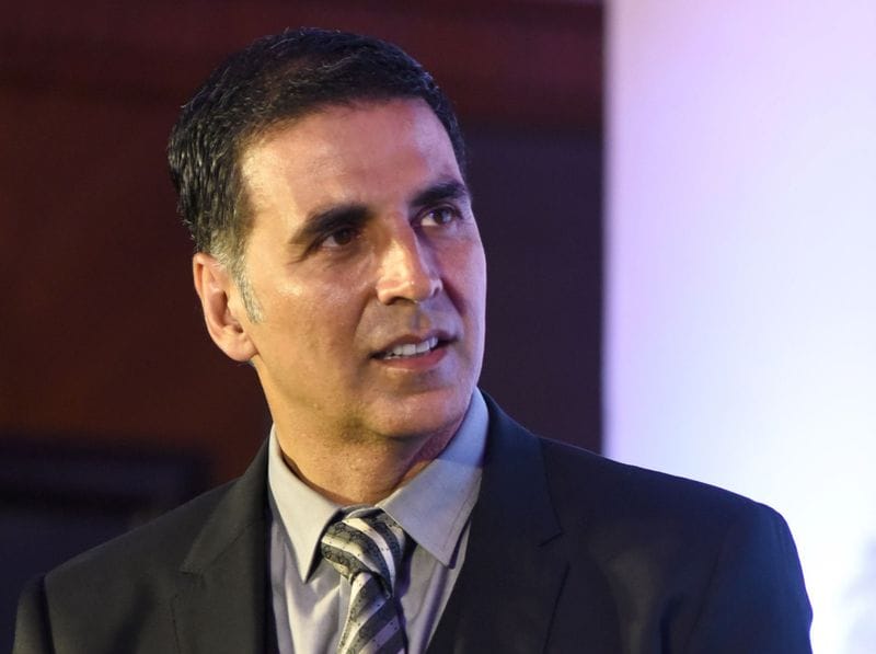 tab-Akshay-Kumar-1548144597934