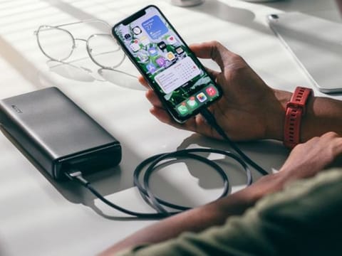 The latest caution comes amid rising concerns over device safety in countries currently experiencing hot climates, where indoor and outdoor temperatures can already strain electronic devices.