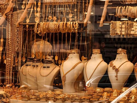 Saudi shoppers weren't waiting around for gold prices to drop in Q1-25. They just kept on buying. 