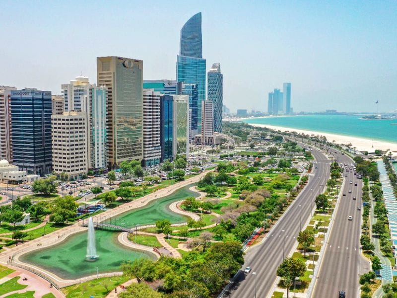 Stock Abu Dhabi skyline