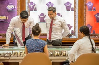 Will UAE gold prices drop if US President Trump strikes trade deals?