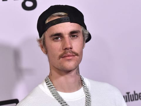 Is Justin Bieber on the brink of financial collapse?