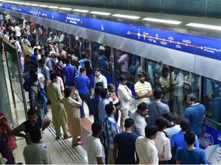 RTA launches new direct metro route to ease Red Line rush - Watch