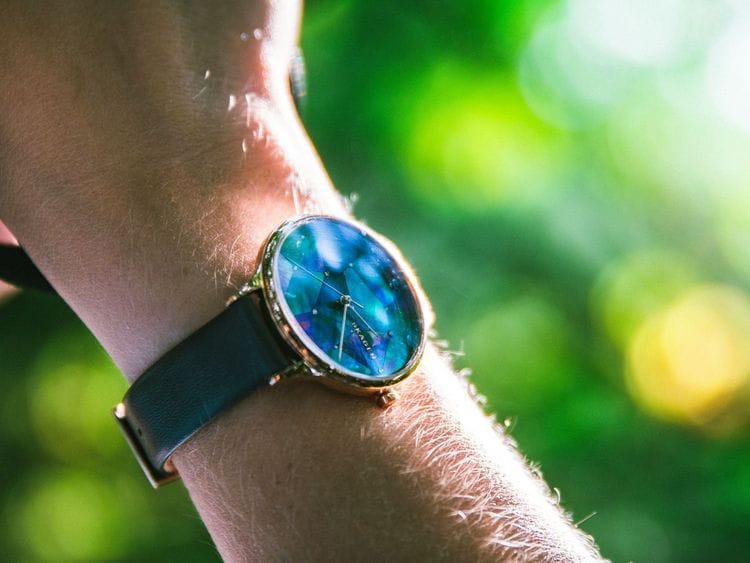 thin watch