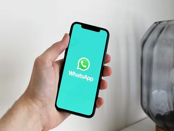 Major update for ChatGPT on WhatsApp: Now you can send images and voice notes 