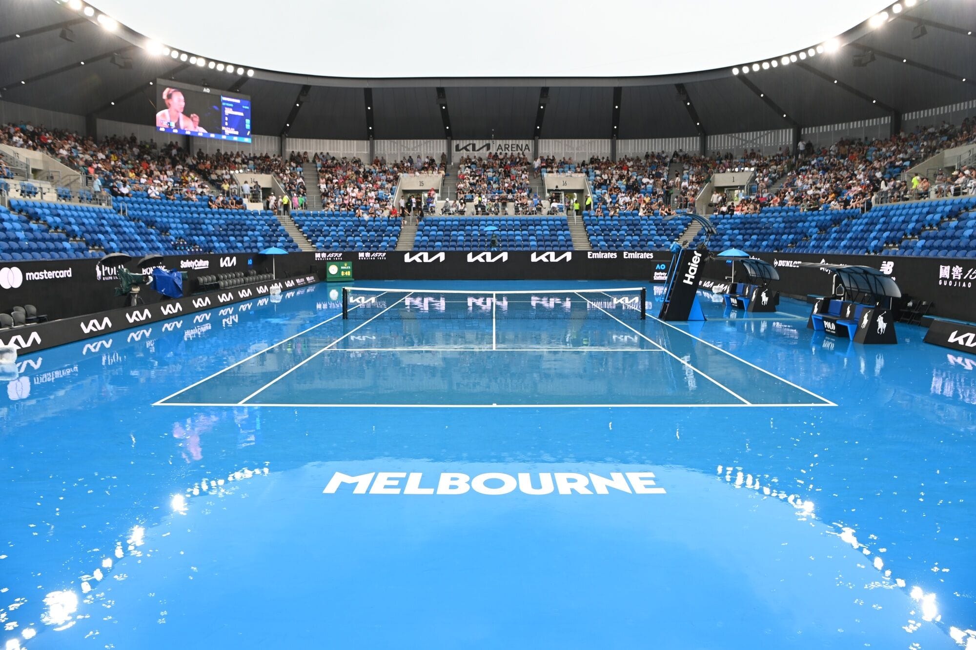 Play is suspended due to the weather during the 2025 Australian Open at Melbourne Park on Jan. 12.