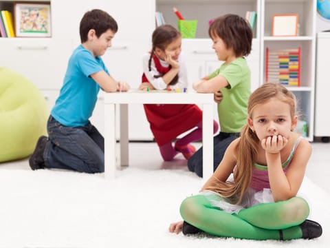 A child’s temperament also plays a role—shy or introverted children might hesitate to engage, while more assertive ones might struggle to compromise.