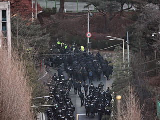 South Korean President Yoon Suk Yeol arrested over failed martial law bid