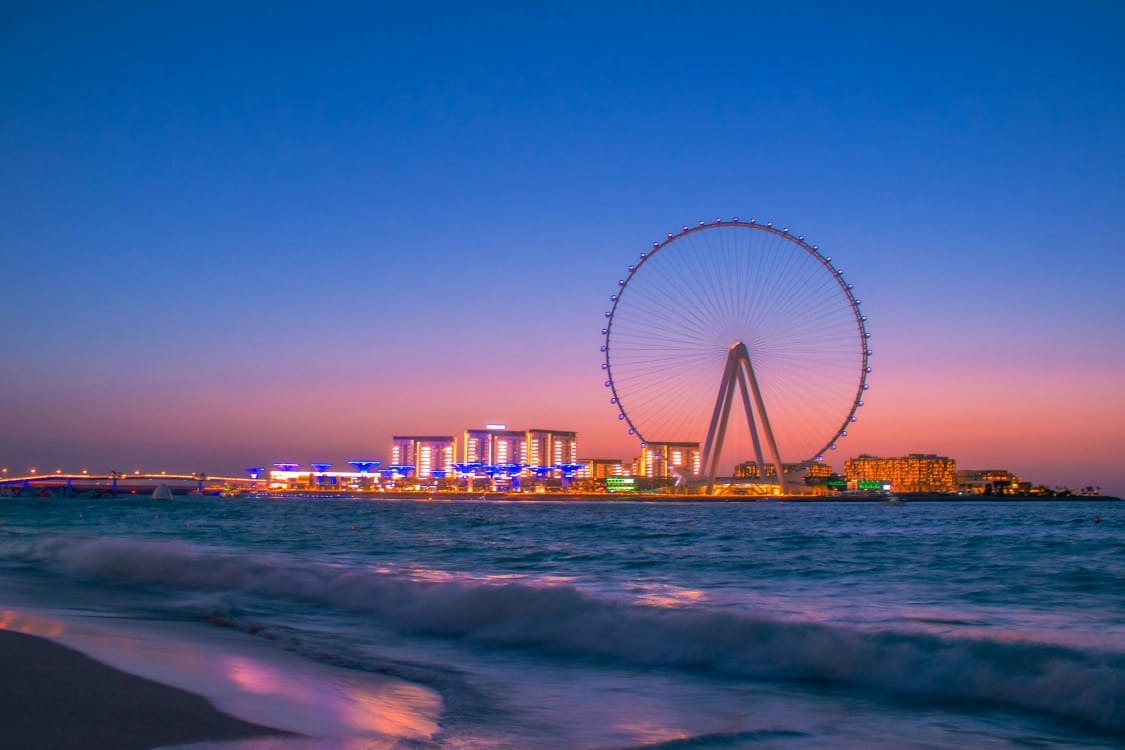Dubai's winter is great for outdoor dining at Bluewaters Island, which offers stunning Ain Dubai views and a diverse culinary scene.