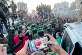 Netanyahu offers Hamas leaders Gaza exit but demands group disarm