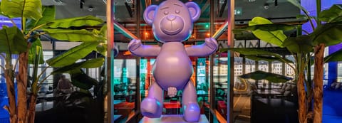Joseph Klibansky's masterpiece and artistic touches enhance AMAYA Dubai's vibrant ambiance 