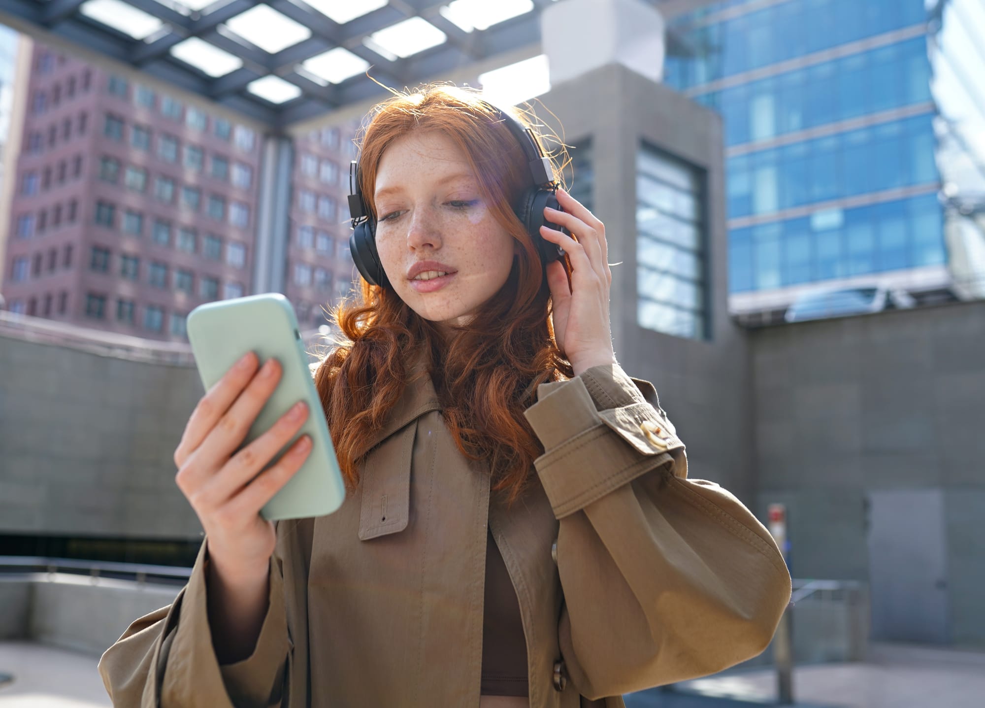 Distance doesn't have to be much of a hindrance on Valentine's Day: You can make the most of it, by virtual dates, sending care packages or just writing letters to each other. 