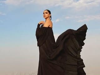 Look: Deepika Padukone sparkles in Dubai as she walks the red carpet