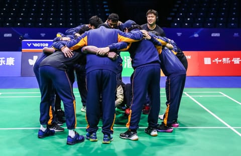 India crashed out of Badminton Asia Mixed Team Championships after losing the quarter-finals to Japan 3-0.
