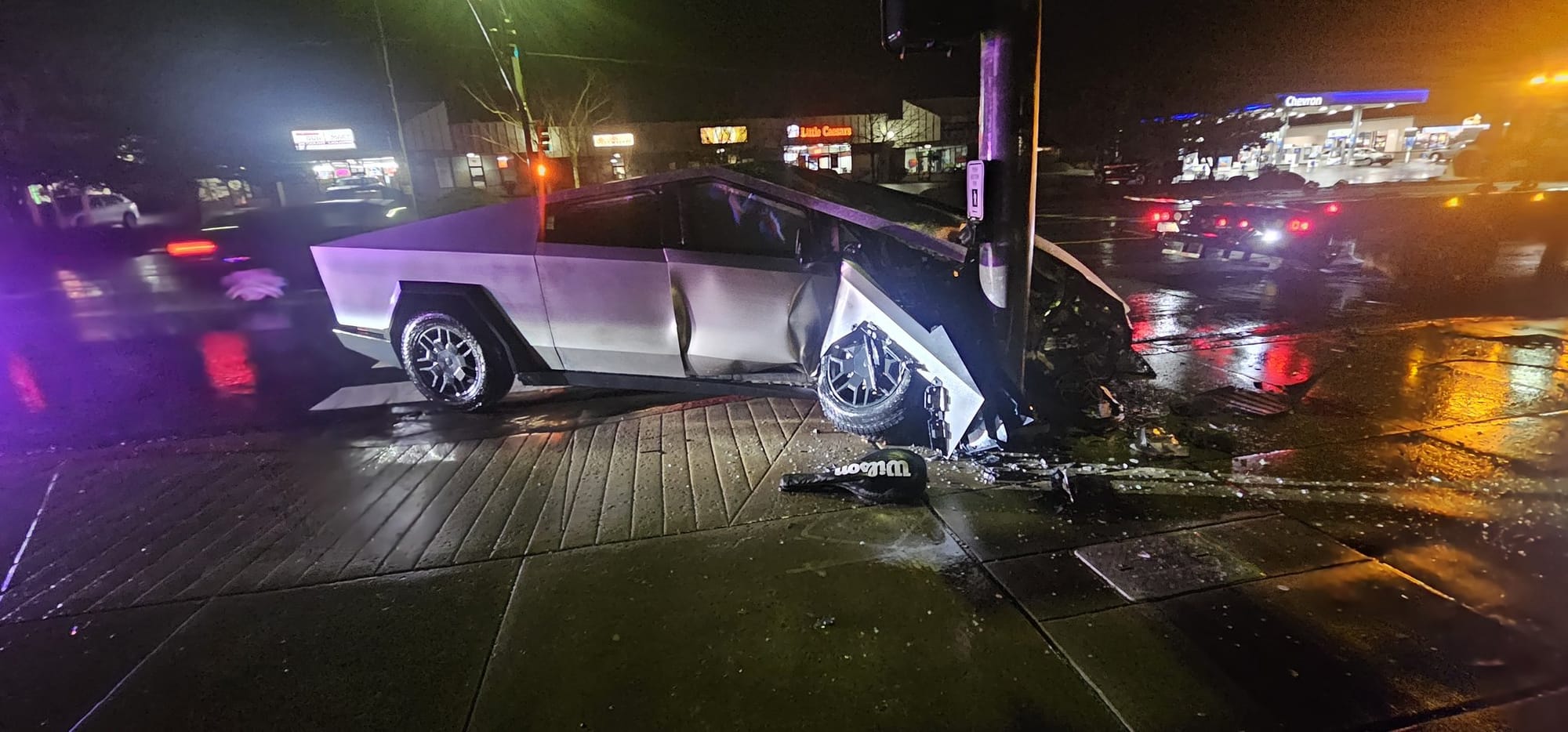 A Tesla Cybertruck had an unfortunate run-in with a pole on February 11 while using Full Self-Driving (FSD) v13 in Reno, Nevada. The high-tech ride failed to merge lanes, bounced off a curb, and went headfirst into the pole. While FSD might be smart, perhaps in 99.99% of instances, it’s not quite pole-proof yet. Fortunately, the driver lived to tell the story.