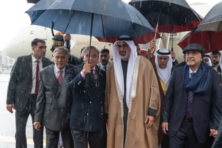 Watch: Abu Dhabi Crown Prince arrives in Pakistan on official visit