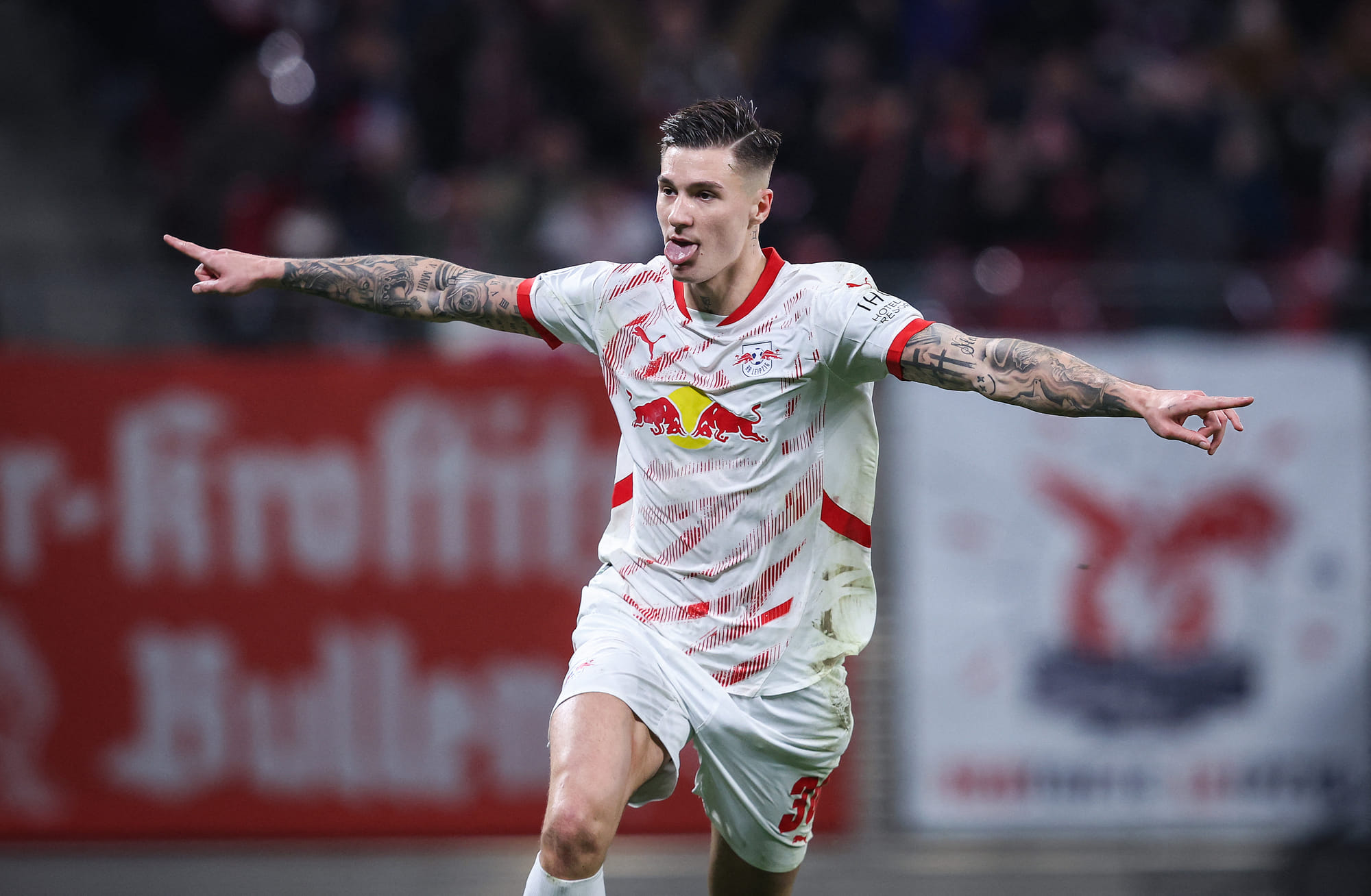 Leipzig's Slovenian forward Benjamin Sesko seems to be heading to Old Trafford.