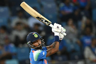 Watch: Hardik Pandya smashes five sixes in one over