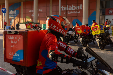 Food orders slowing across UAE as delivery apps issue safety alerts.