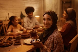 Managing acid reflux during Ramadan: Expert tips for relief and comfortable fasting
