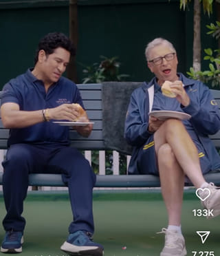 Sachin Tendulkar and Bill Gates bond over vada pav