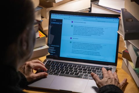  AI chatbots for daily life: How to write, plan and invest smarter with AI