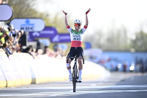 Italy's Elisa Longo Borghini of UAE Team ADQ celebrates after winning Trofeo Oro in Euro 
