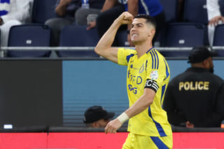 Ronaldo moves closer to Champions League qualification