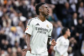 Vinicius Jr spotted in Dubai after Bernabeu boos