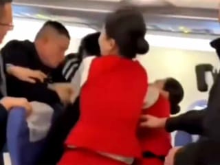 Video: Flight delayed after mid-air dispute over body odour ends in biting incident