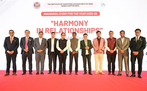 Mr. Satish Kumar Sivan, Consulate General of India in the UAE and Sachin Pilgaonkar, National Award-winning actor, with members of Institute of Chartered Accountants of India (ICAI) Dubai Chapter 