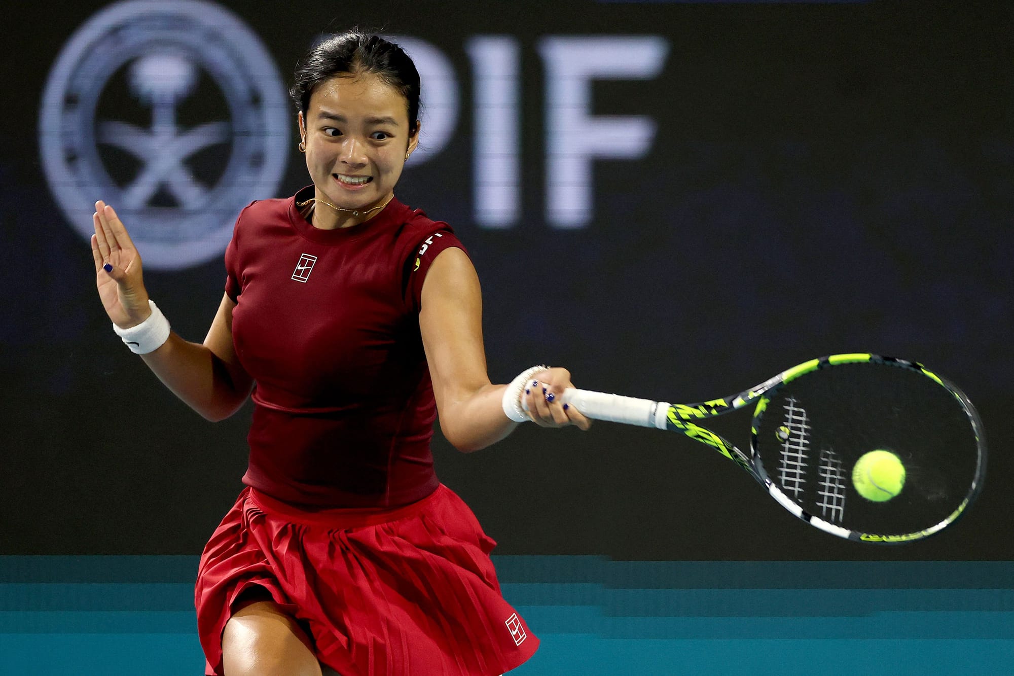 MIAMI GARDENS, FLORIDA - MARCH 27: Alexandra Eala during the Miami Open Presented by Itau at Hard Rock Stadium on March 27, 2025 in Miami Gardens, Florida.   