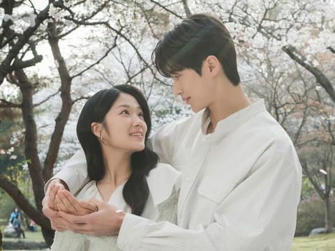 Lovely Runner aired in 2024: It followed the story of a woman travelling back in time to save her favourite K-Pop idol, but unearthing more clues about her own traumatic history.

