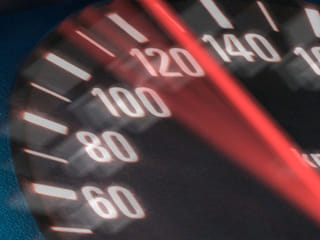 High-speed car chase in UAE: Court overturns jail terms, imposes Dh18,000 in fines
